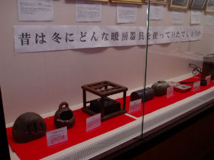昔の暖房器具展開催中